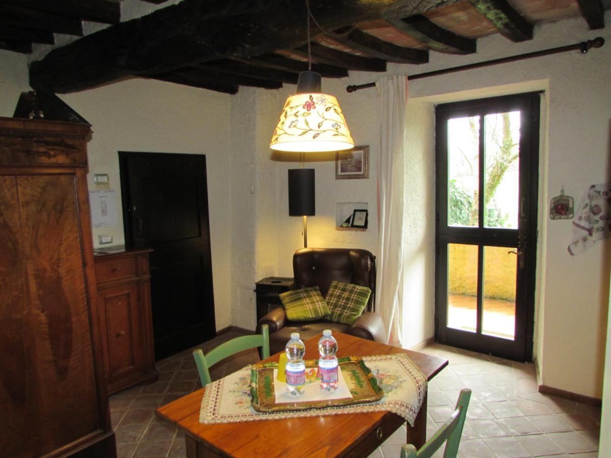B&B Le Due Volpi Викио Екстериор снимка